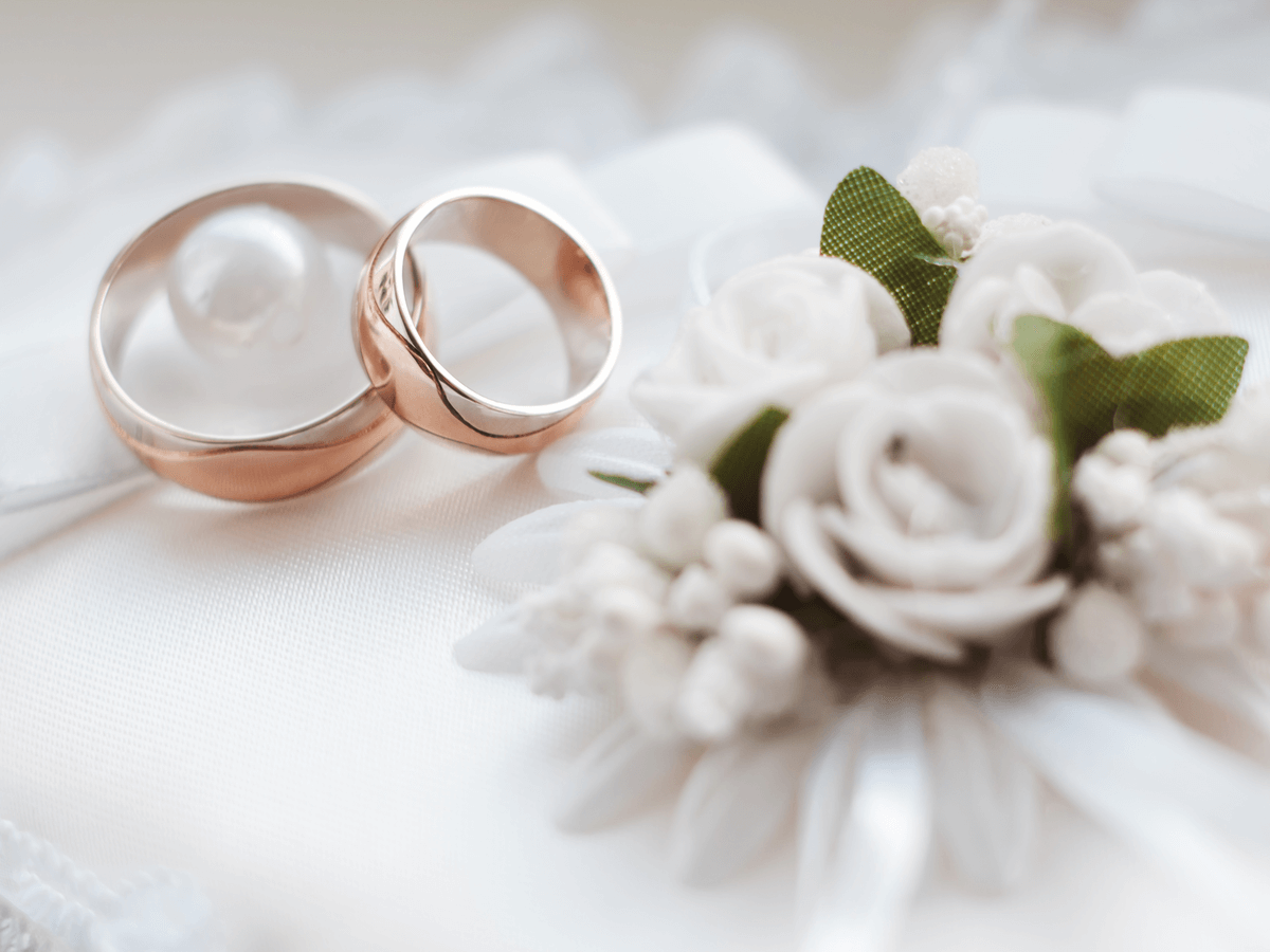 ティファニーの結婚指輪はもはや当たり前?人気デザインをタイプ別に ...