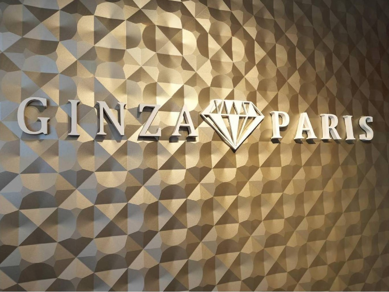 ブランド品高価買取・厳選販売の銀座パリス宇都宮店